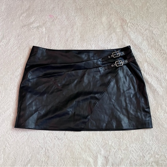 Zara Dresses & Skirts - Zara vegan leather side buckle mini skirt